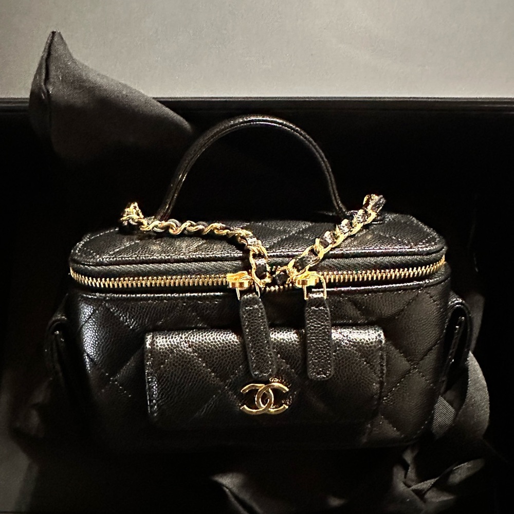 Chanel Black Quilted Leather Bag